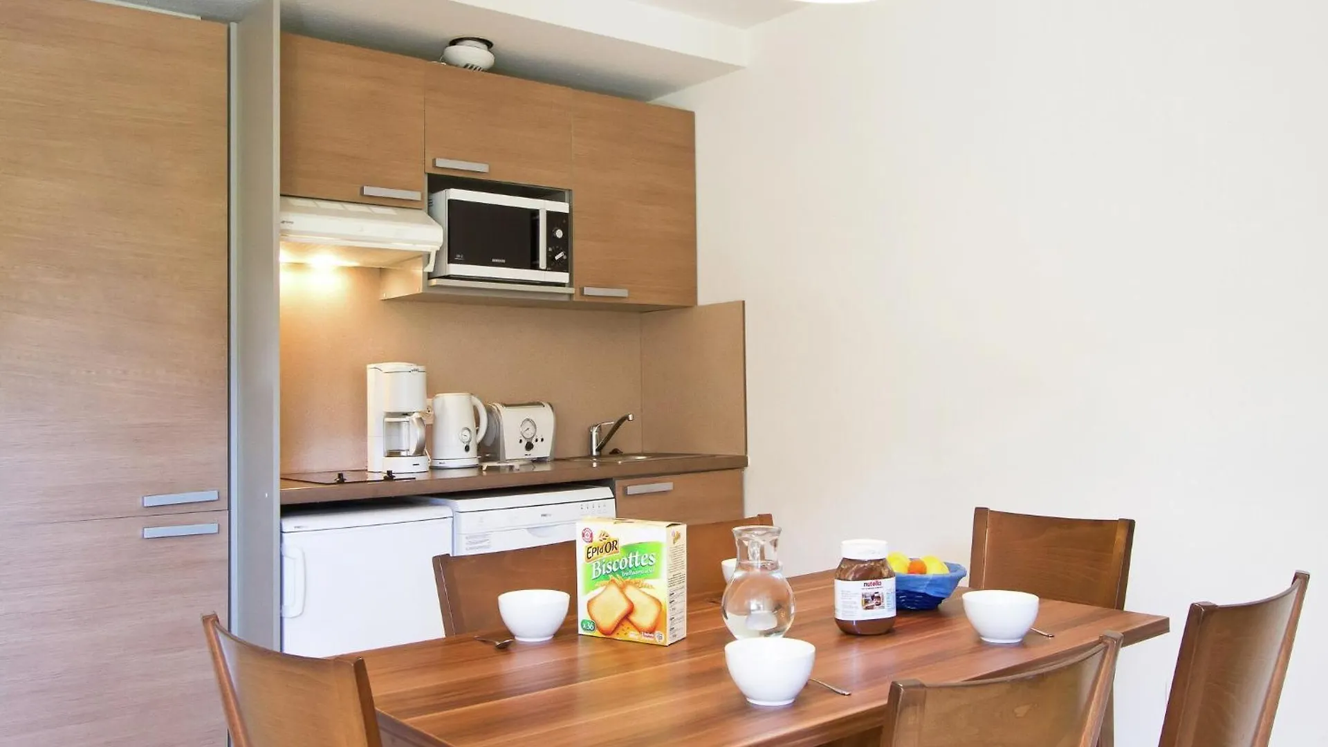 Apartment With Shuttle Bus To The Ski Lift Gresse-en-Vercors