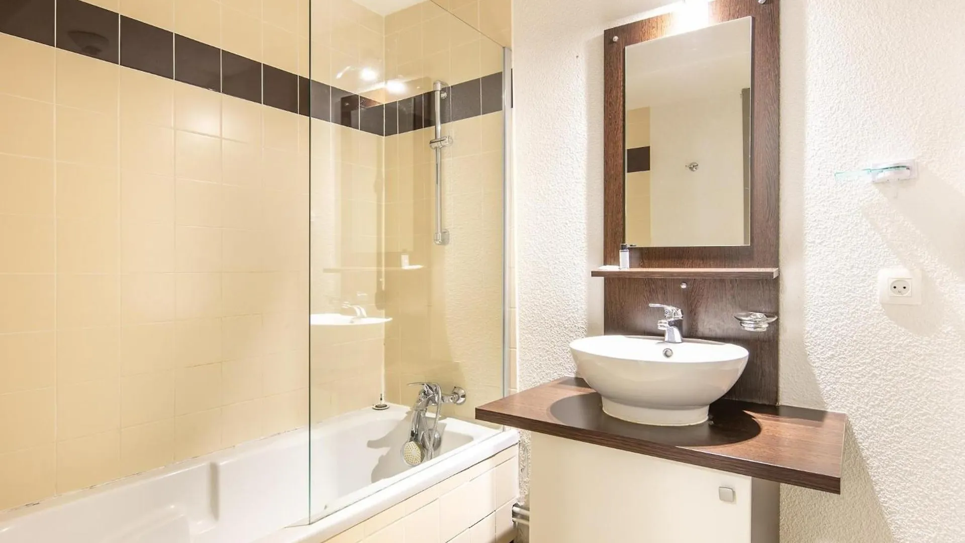 Apartment With Shuttle Bus To The Ski Lift Gresse-en-Vercors 0*,  France