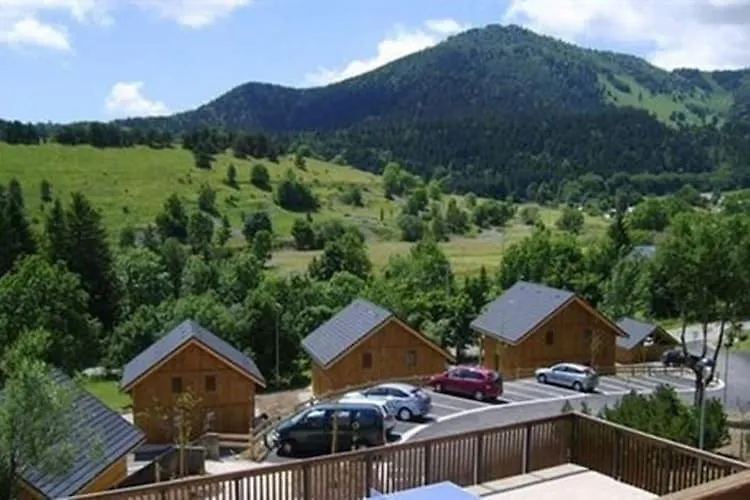 Apartment With Shuttle Bus To The Ski Lift Gresse-en-Vercors