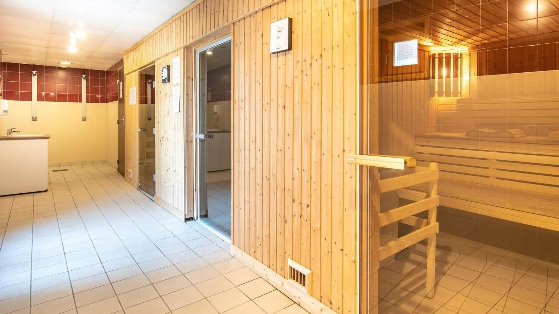 Apartment With Shuttle Bus To The Ski Lift Gresse-en-Vercors